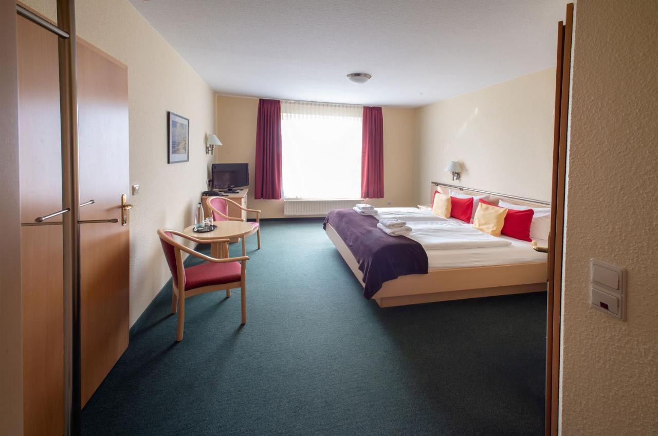 Hotel & Restaurant Zum Kap Arkona Putgarten Экстерьер фото