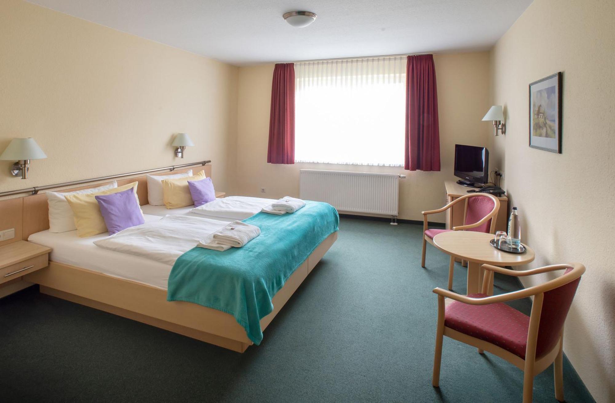 Hotel & Restaurant Zum Kap Arkona Putgarten Экстерьер фото