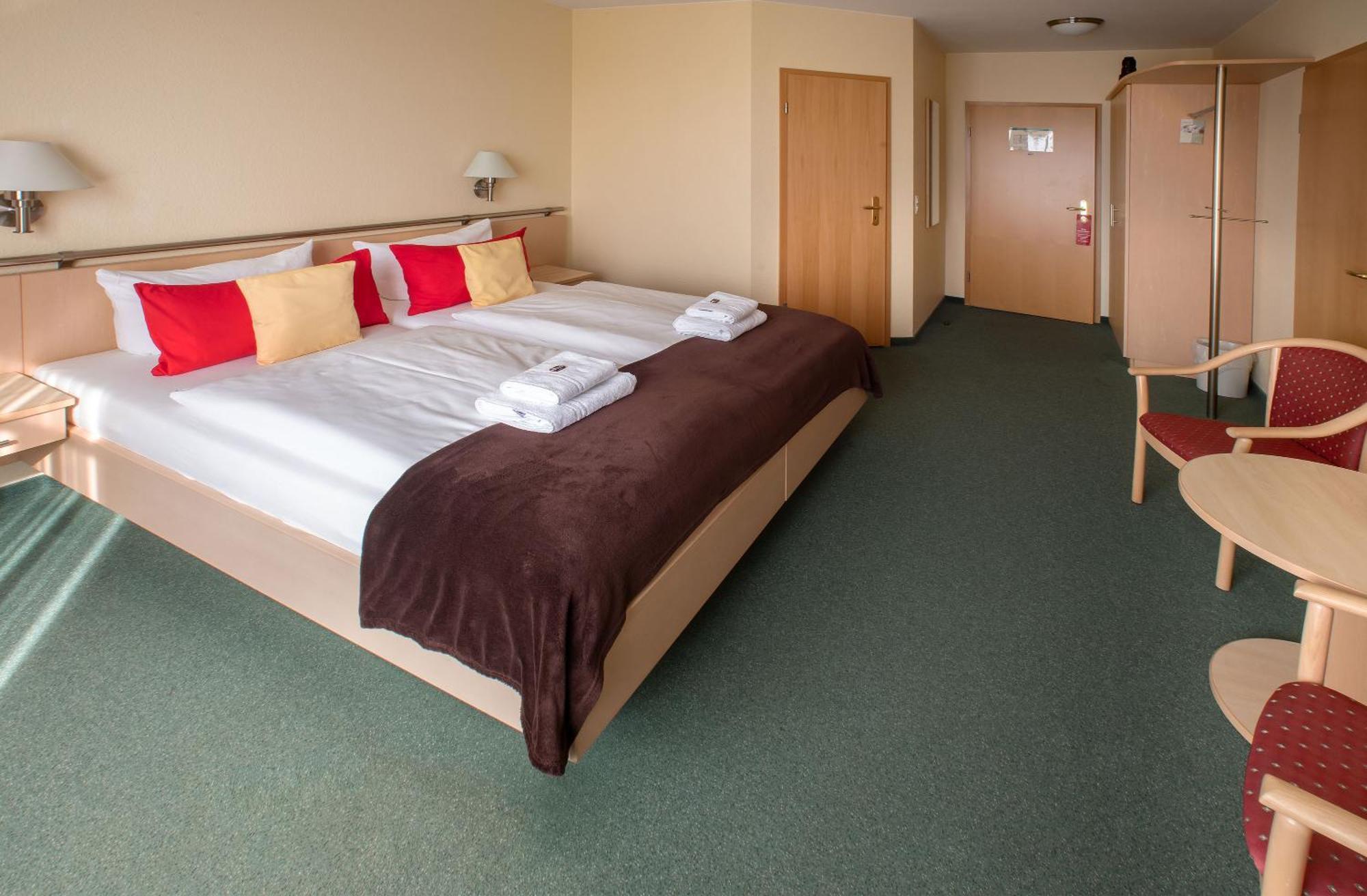 Hotel & Restaurant Zum Kap Arkona Putgarten Экстерьер фото