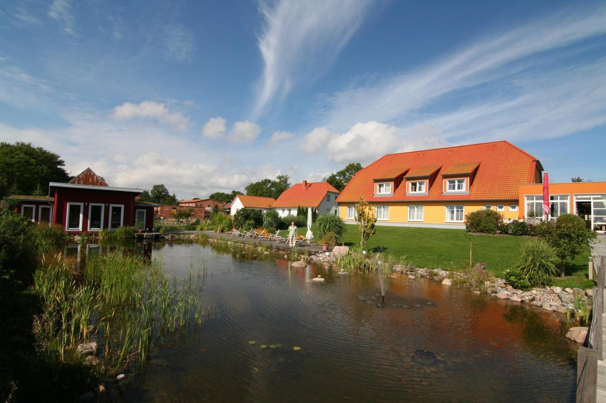 Hotel & Restaurant Zum Kap Arkona Putgarten Экстерьер фото