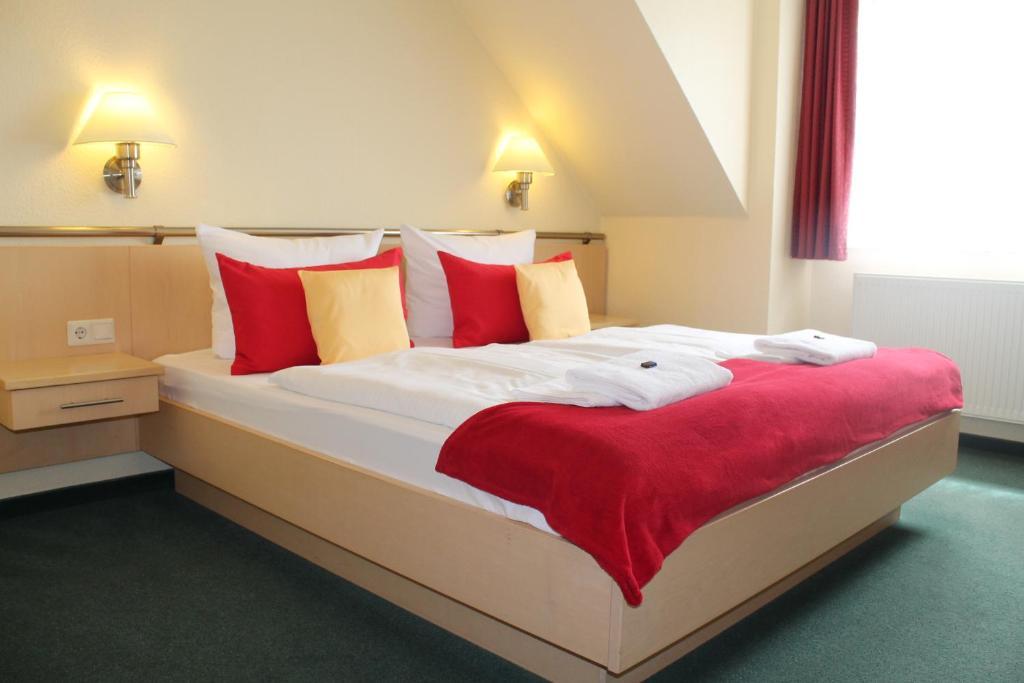 Hotel & Restaurant Zum Kap Arkona Putgarten Экстерьер фото