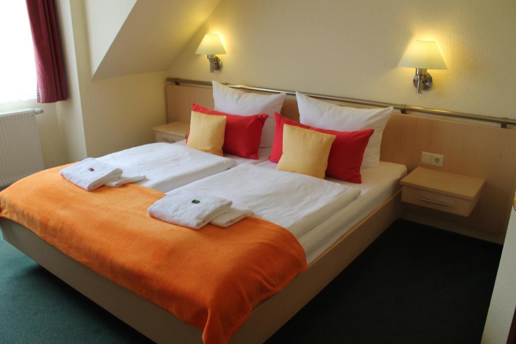 Hotel & Restaurant Zum Kap Arkona Putgarten Экстерьер фото
