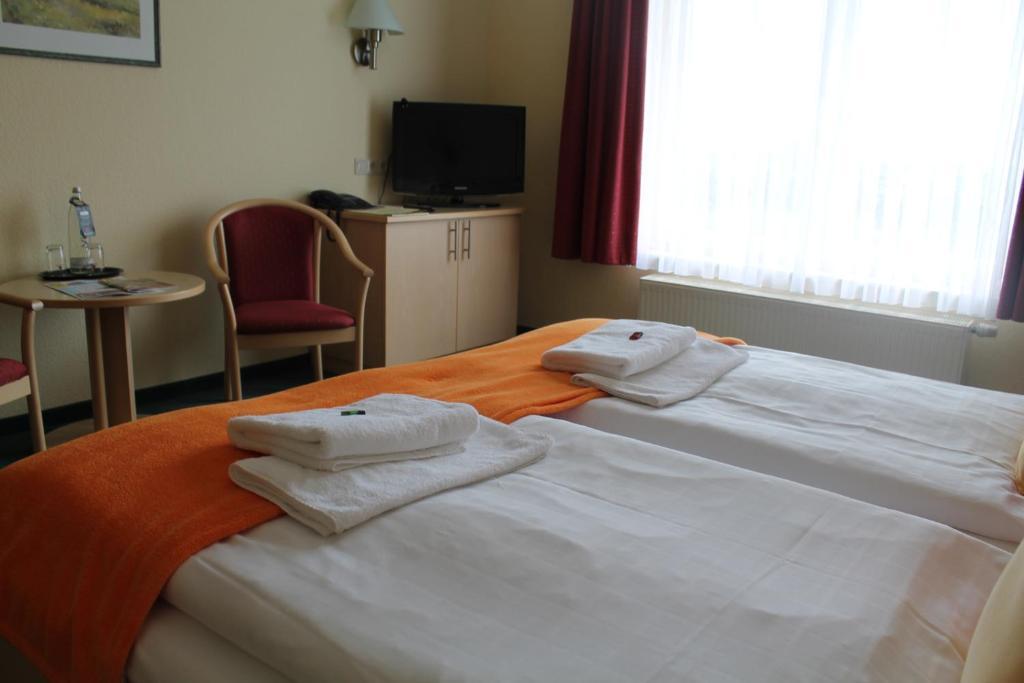 Hotel & Restaurant Zum Kap Arkona Putgarten Экстерьер фото